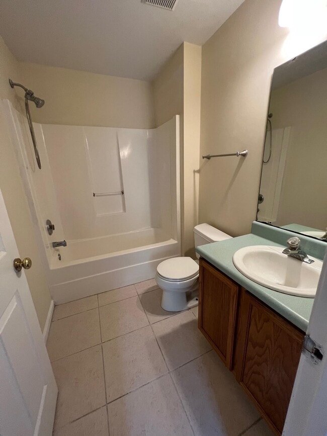 Building Photo - 4504 Wesley Dr