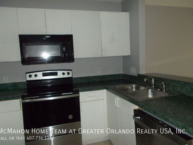 Building Photo - 1661 Windsor Oak Ct