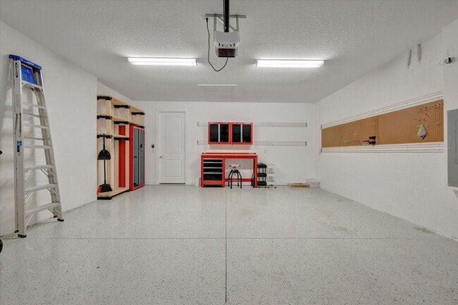 Building Photo - Del Webb Bayview Home, Active 55+ Communit...