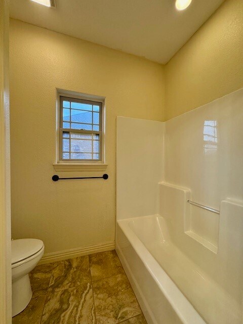 Building Photo - 209 Pebble Beach Dr