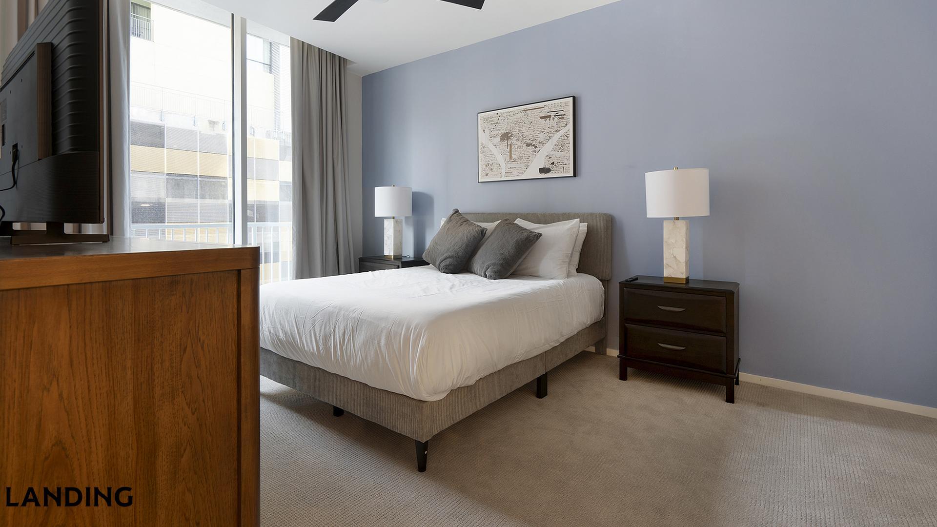 Building Photo - 143 E Commerce St