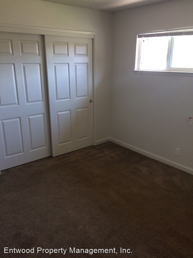 Building Photo - 2485 North Ave