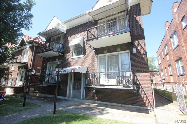 Building Photo - 3969 Potomac St
