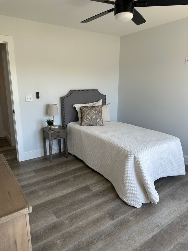 Building Photo - Beautiful Home for Rent – Modern Comforts ...