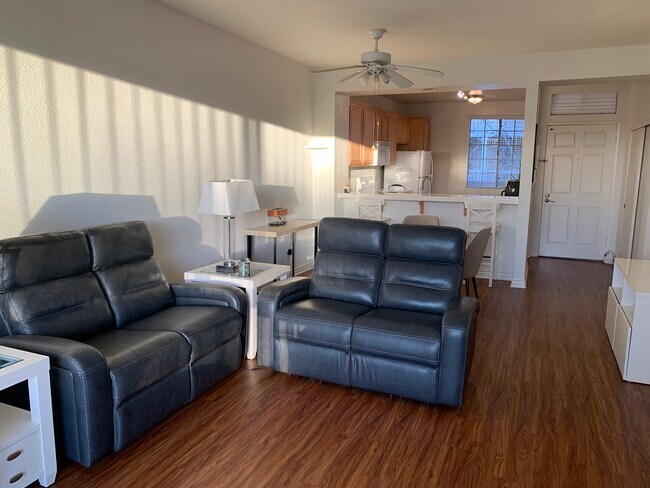 Building Photo - 20251 Cape Coral Ln