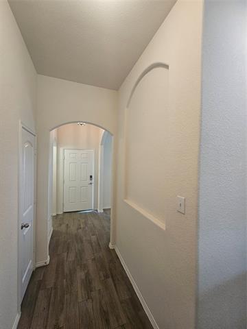 Building Photo - 8944 Devonshire Dr