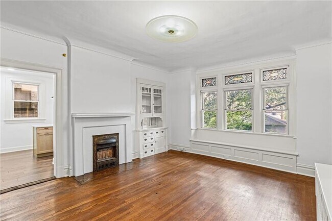 Building Photo - 1315 Denniston St