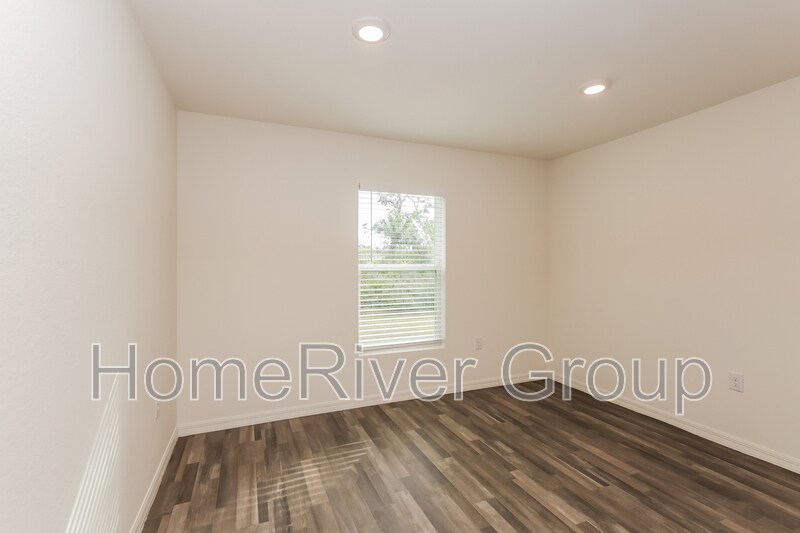 Building Photo - 2257 Oklahoma Dr