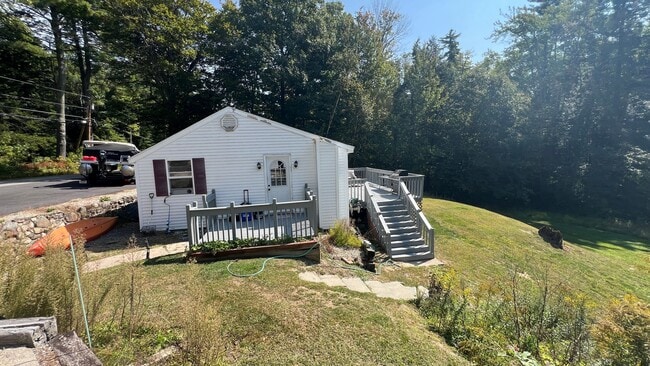 Building Photo - Electricity included!  3 Bedroom Home with...