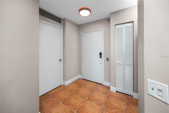 Building Photo - 2333 Feather Sound Dr
