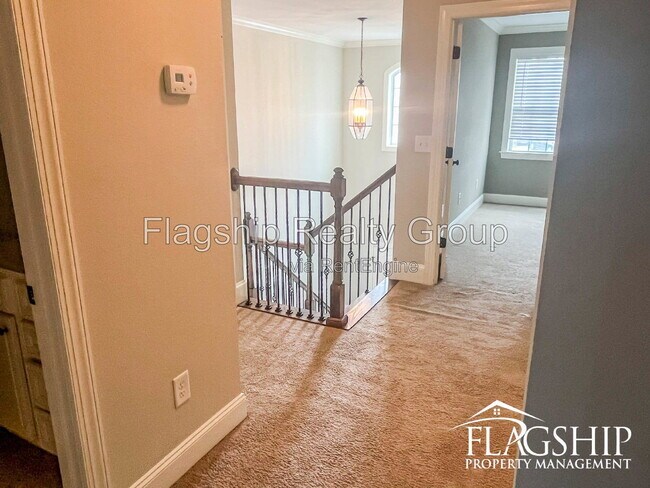 Building Photo - 2015 Leighton Dr