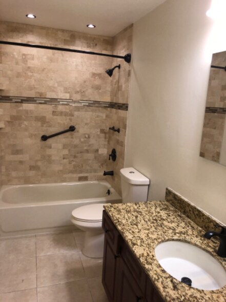 Building Photo - 3656 E Forge Rd