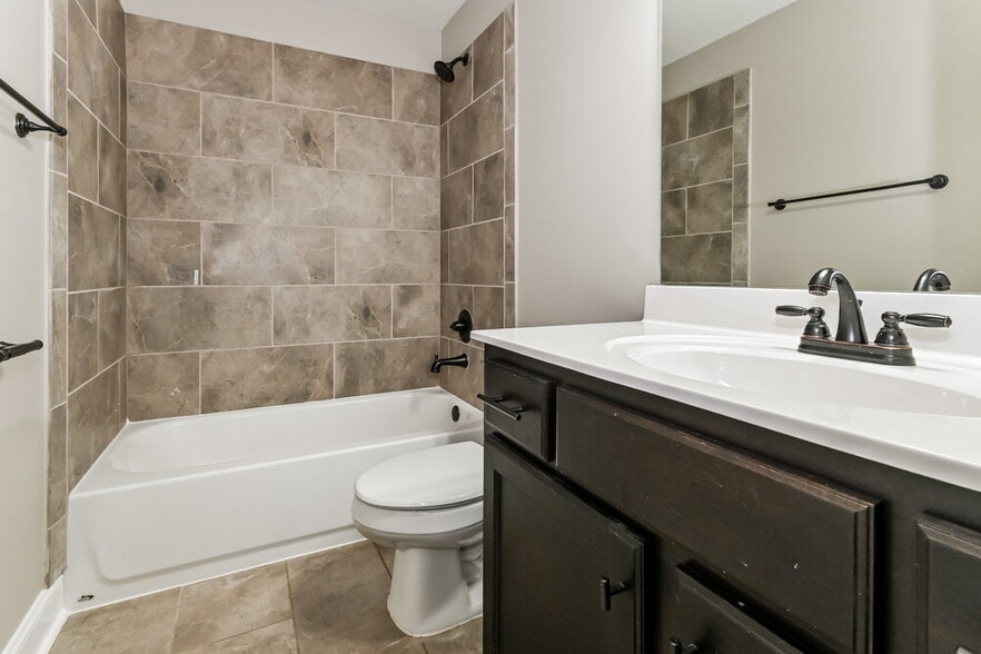 Building Photo - 3677 Dorrie Cir