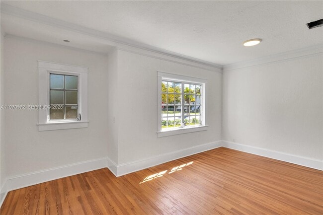 Building Photo - 603 Minorca Ave