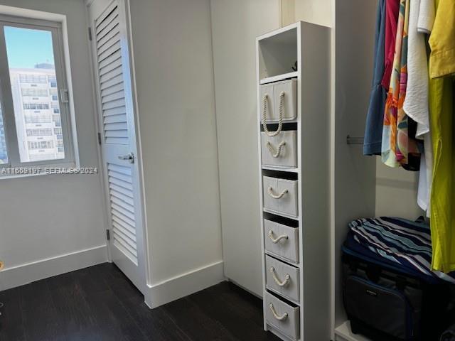 Building Photo - 5401 Collins Ave