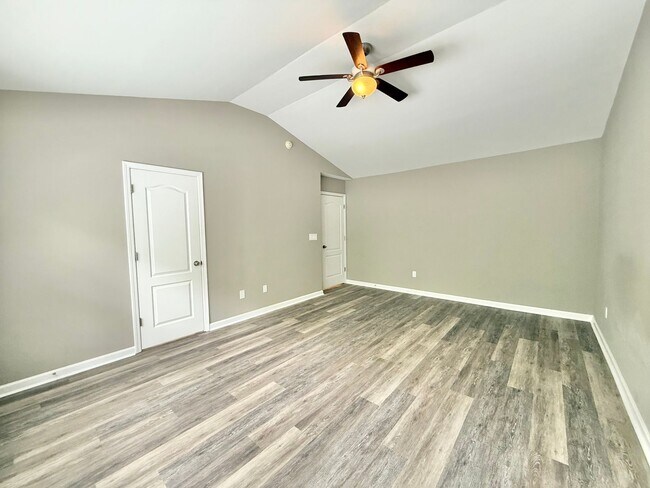 Building Photo - Newly Remodeled 4BD, 2.5BA Raleigh Home wi...