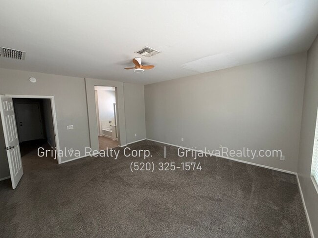 Building Photo - 6893 S Salt Cedar Rd