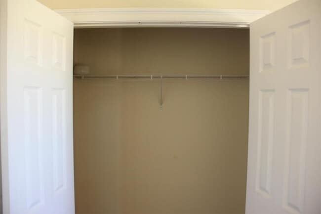 Building Photo - 42470 Barry Ct