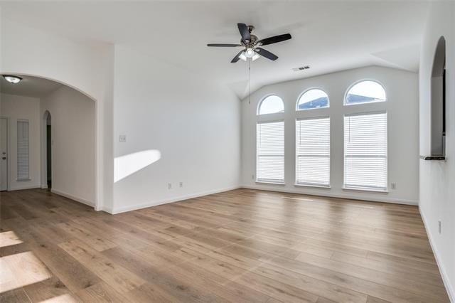 Building Photo - 317 Meadow View Ln