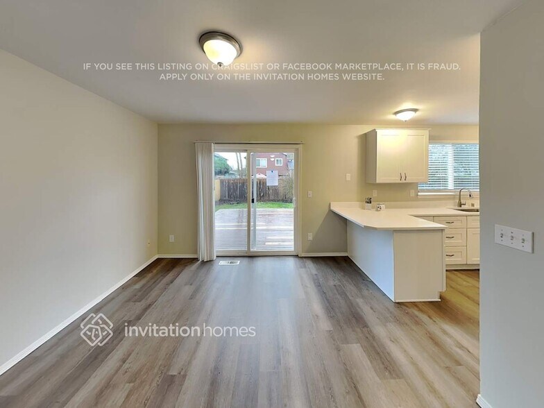 Building Photo - 17617 Stanton St SE