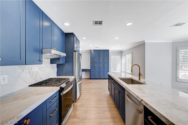 Building Photo - 2704 Fire Water Ct