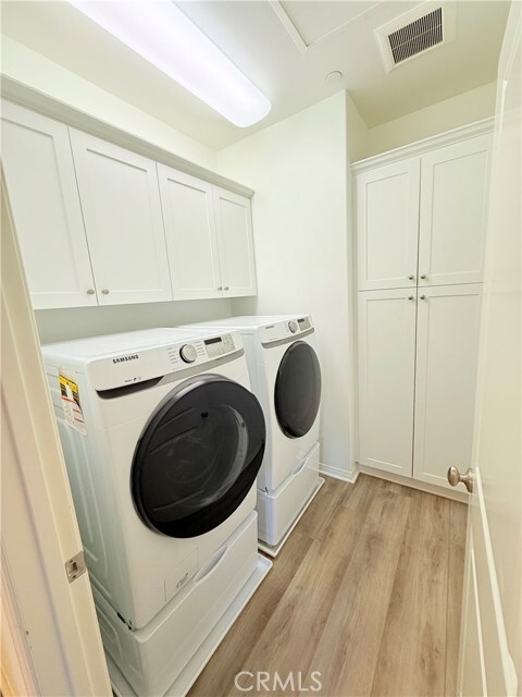 Building Photo - 53 Rockcress