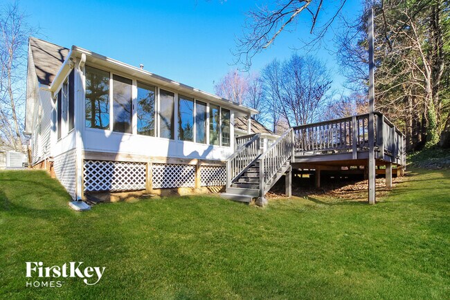 Building Photo - 3904 Melco Ct
