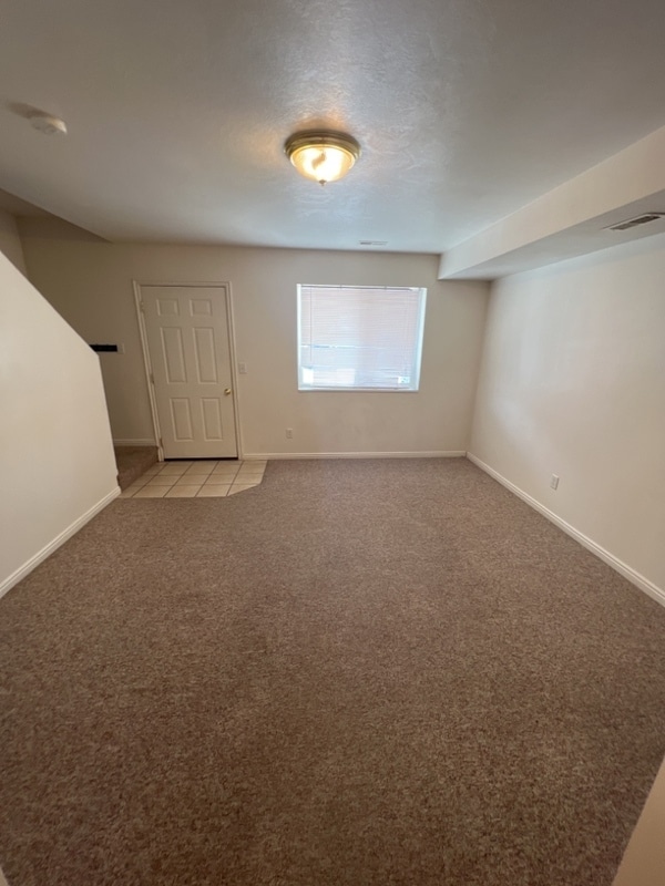 Building Photo - 505 W 350 N