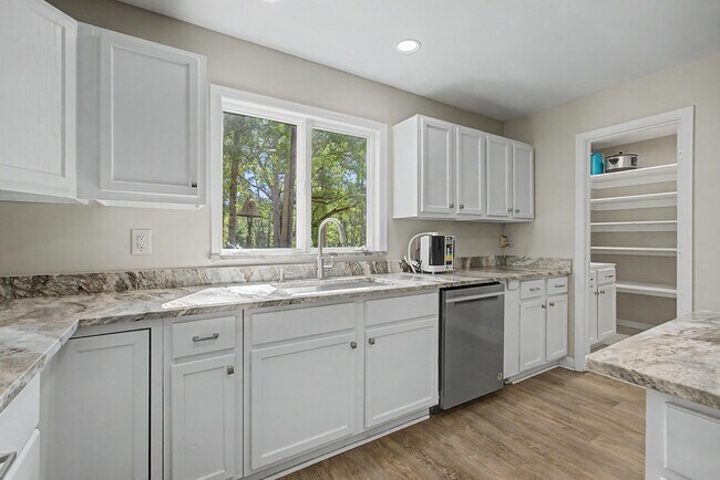 Building Photo - 3308 Gallant Fox Trail