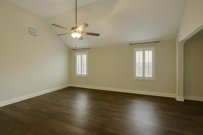 Building Photo - Get ready to fall in love—this sleek, modern beauty in West Creek Farms is bringing the wow facto...