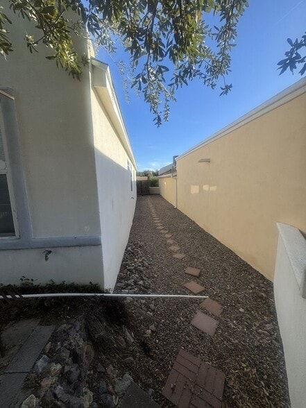 Building Photo - 2232 San Felipe