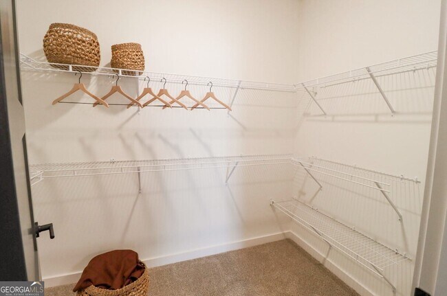 Building Photo - 305 Collins Industrial Way