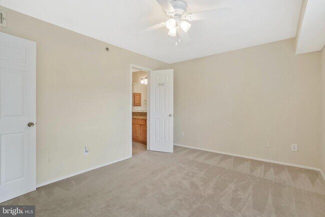 Building Photo - 3315 Wyndham Cir