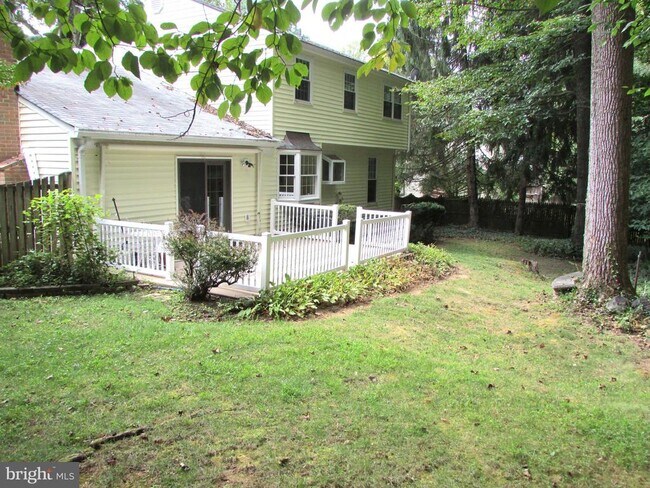 Building Photo - 8710 Nero St
