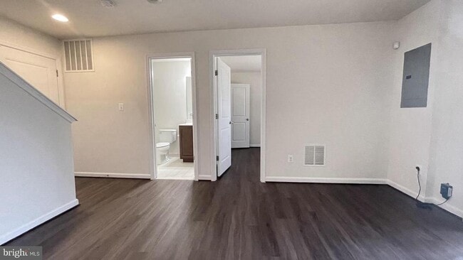 Building Photo - 9041 Connor House Rd