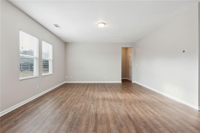 Building Photo - 4780 Alford Cmns