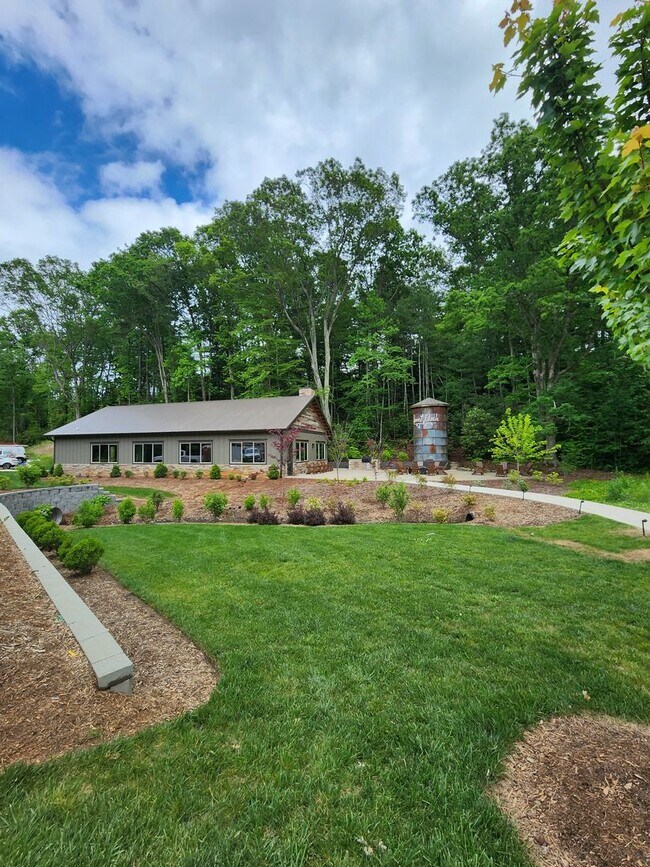 Building Photo - Black Mountain-Sweet Birch Commons***