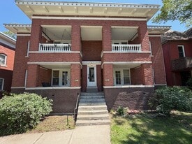 The 3621 - 3619-3621 Wyandotte St