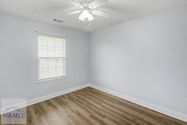 Building Photo - 115 Cutter Gap SE