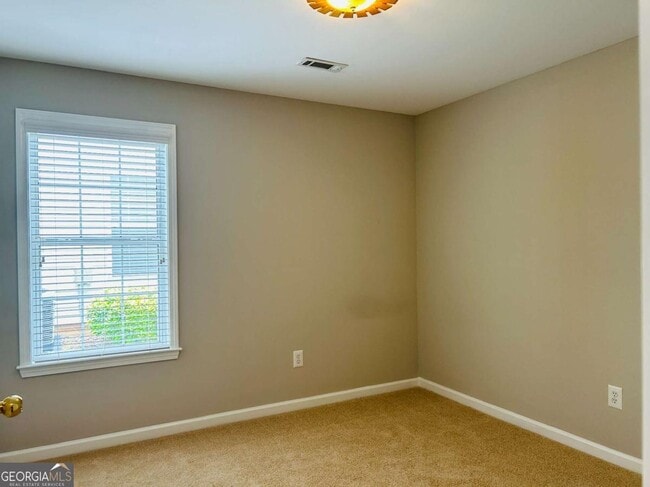 Building Photo - 61 Riva Ridge Ln