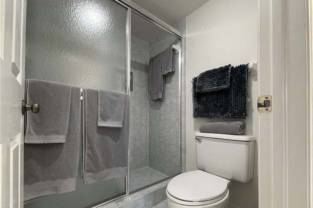 Building Photo - 505 Lake Louise Cir