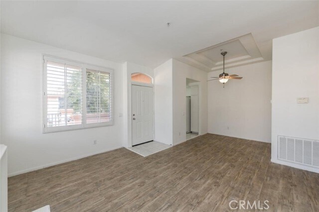 Building Photo - 3400 Ladrillo Aisle