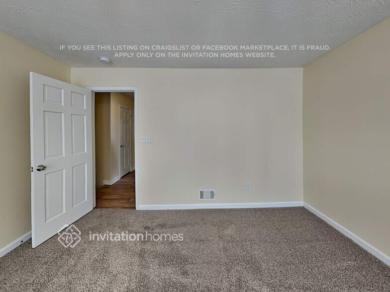 Building Photo - 1410 Pilgrim Way