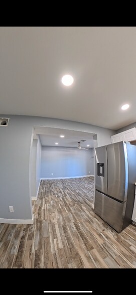 Building Photo - 2806 W Melvin St