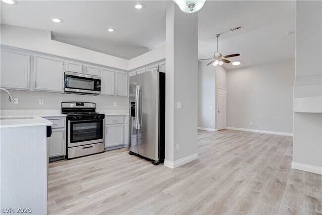 Building Photo - 1613 Cathedral Peak Ct
