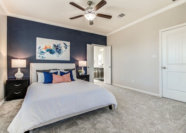 Building Photo - 508 Nogales Ln