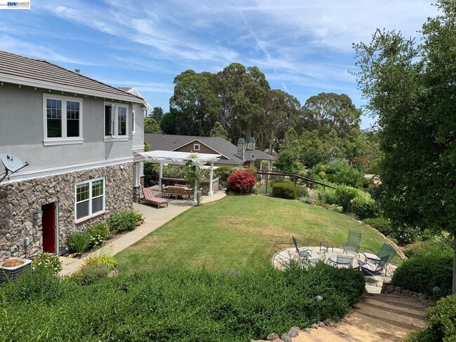 Building Photo - 4455 Tosca Ct