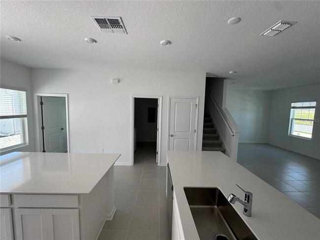 Building Photo - 5844 Meditation Dr