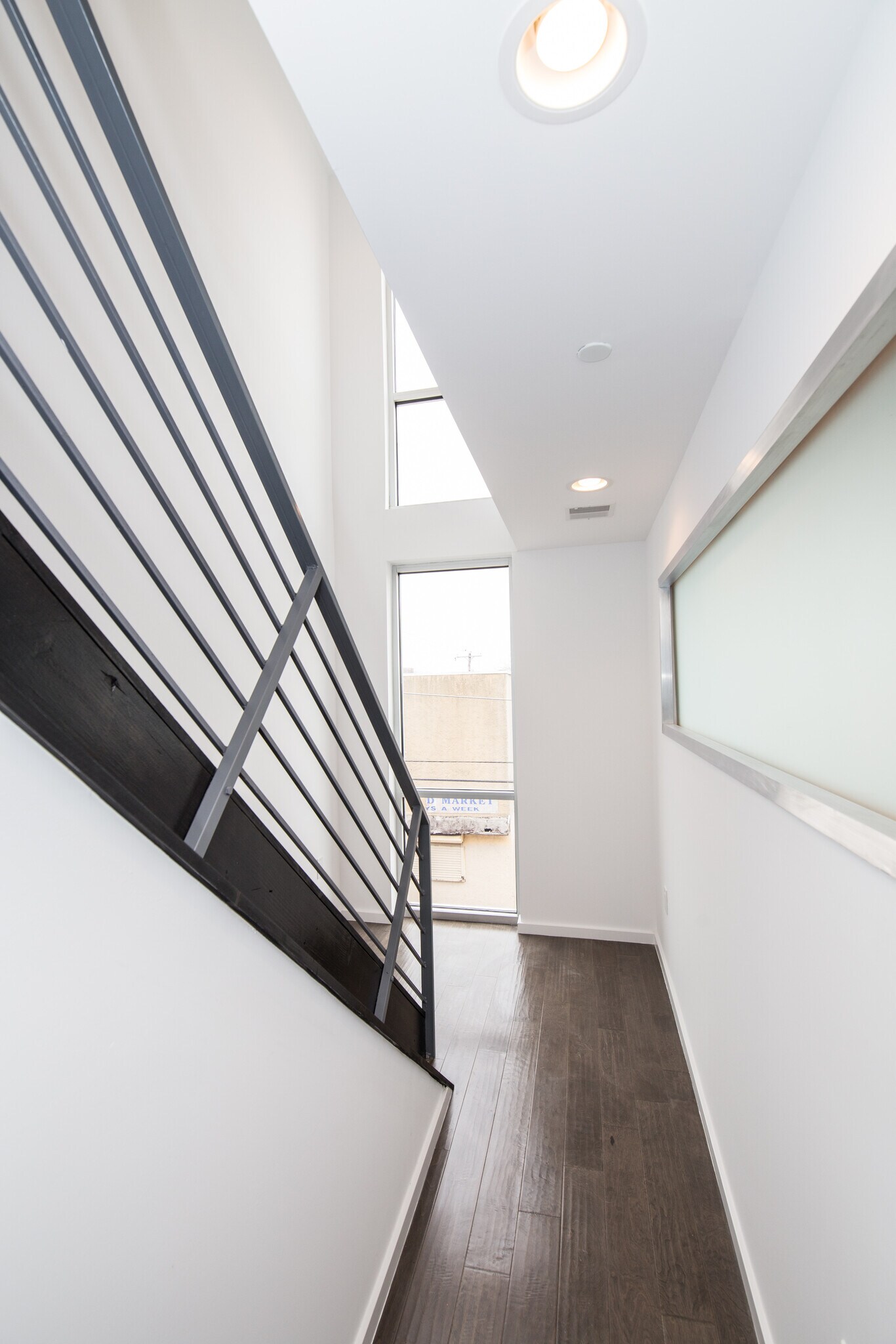 Building Photo - 1442 N 7th St