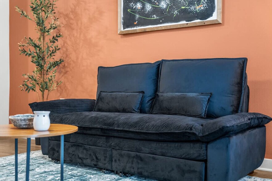 Building Photo - 14515 Star Water Rd